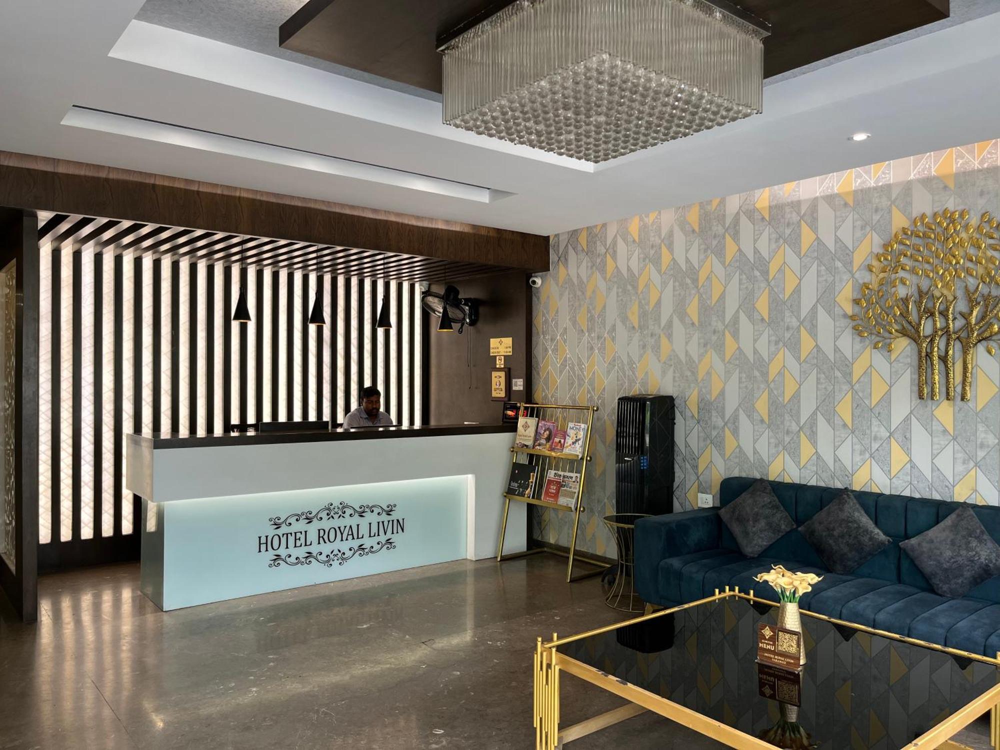 Hotel Royal Livin فاراناسي المظهر الخارجي الصورة