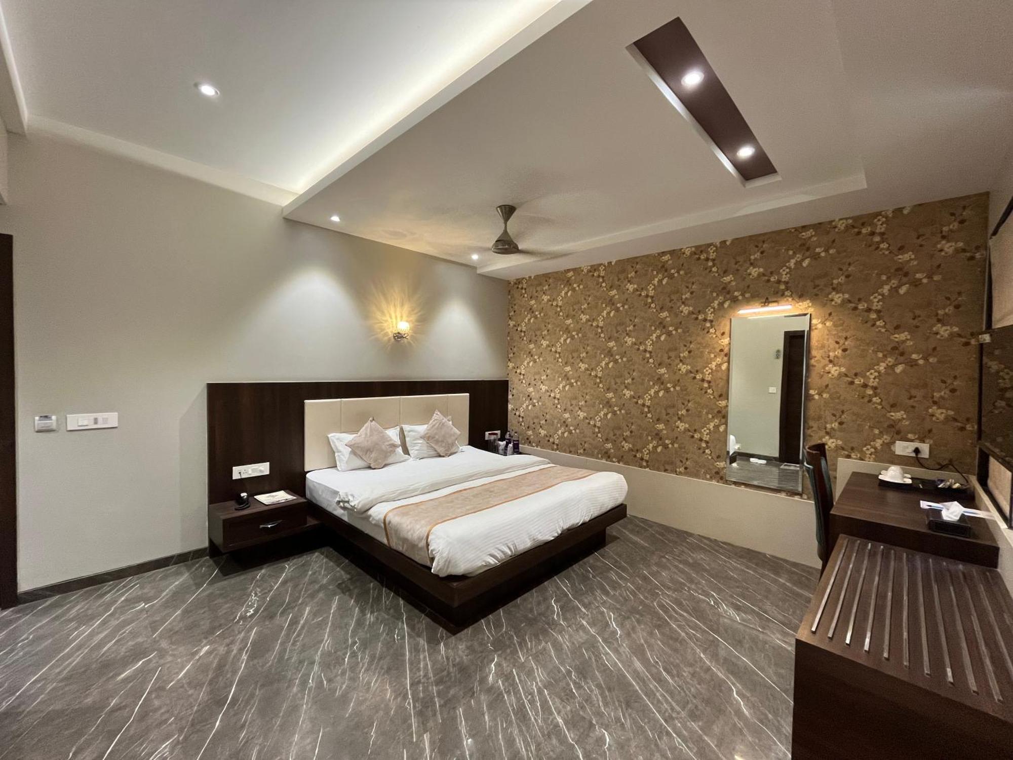 Hotel Royal Livin فاراناسي المظهر الخارجي الصورة